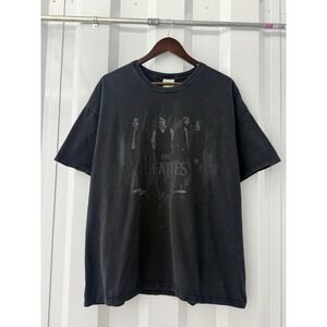Vintage 2005 The Beatles T Shirt Apple Corps 2XL Distressed Paint Splatter Y2K